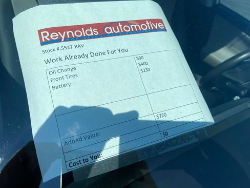Used 2014 Toyota RAV4 LE FWD image 3