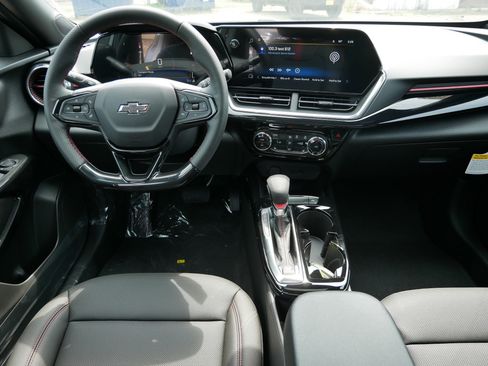 New 2026 Chevrolet Trax RS w/ Sunroof Package FWD image 14