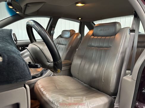 Used 1995 Chevrolet Impala SS RWD image 23