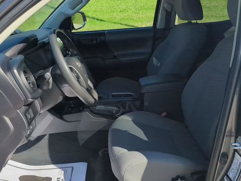 Used 2023 Toyota Tacoma SR image 13