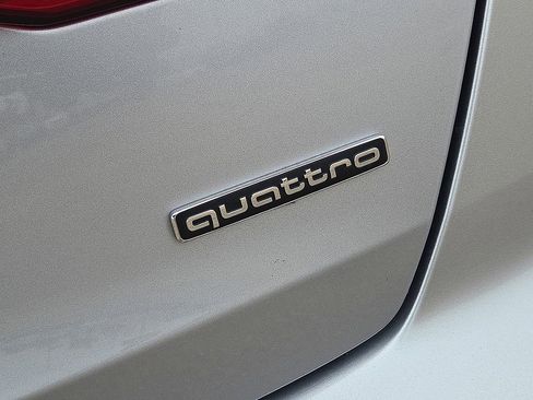 Used 2024 Audi A6 Premium Plus image 13