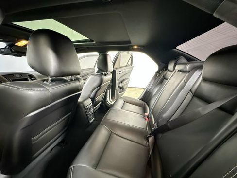 Used 2022 Chrysler 300 S w/ Comfort Group RWD image 13
