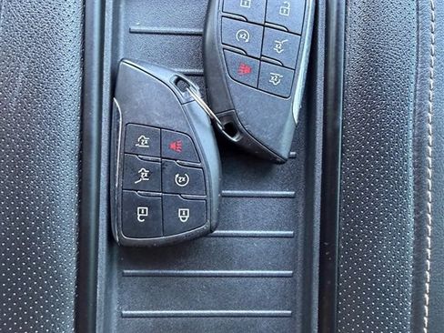 Used 2021 GMC Yukon XL AT4 w/ AT4 Premium Plus Package AWD/4WD image 46