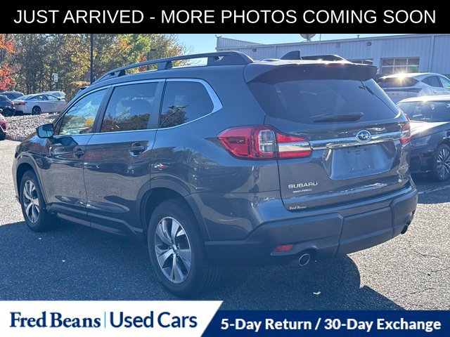 Used 2022 Subaru Ascent Premium w/ Convenience Package AWD/4WD image 6
