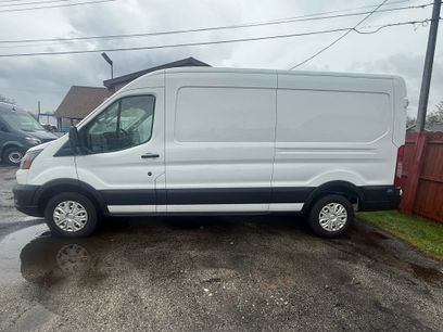 Used 2024 Ford Transit 250 148 Medium Roof w/ Load Area Protection Package