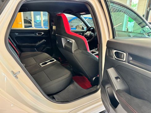 Used 2024 Honda Civic Type R image 23