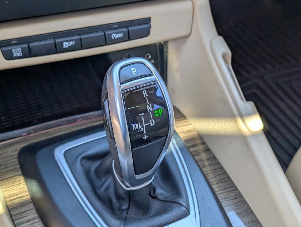 Used 2015 BMW X1 sDrive28i RWD image 23