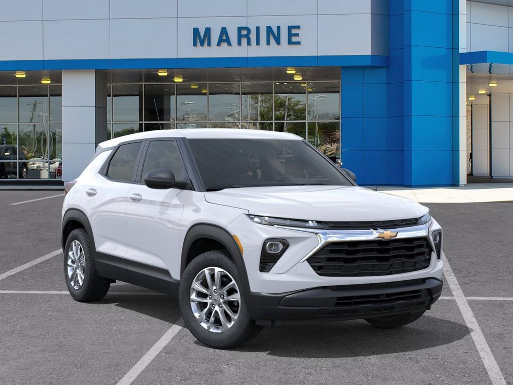 New 2026 Chevrolet TrailBlazer LS w/ LS Convenience Package FWD image 7