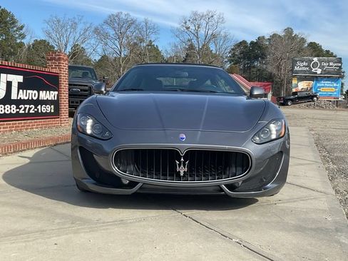 Used 2014 Maserati GranTurismo MC RWD image 2