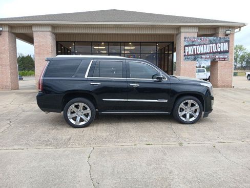 Used 2017 Cadillac Escalade Premium Luxury AWD/4WD image 1