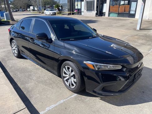 Used 2022 Honda Civic LX image 3