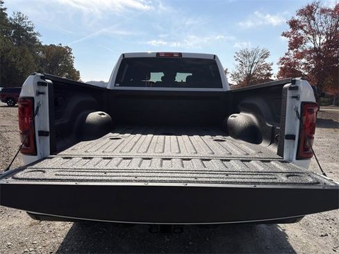 New 2026 RAM 2500 Big Horn image 18
