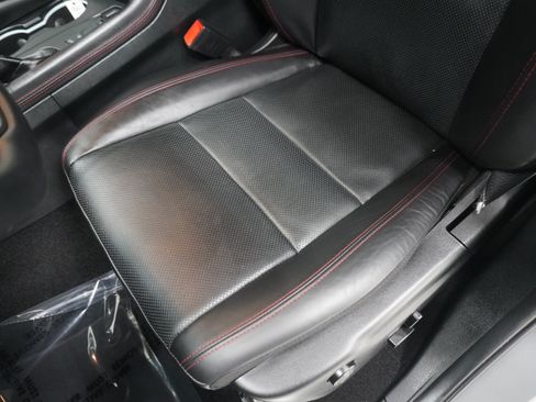 Used 2025 Dodge Durango R/T AWD/4WD image 12