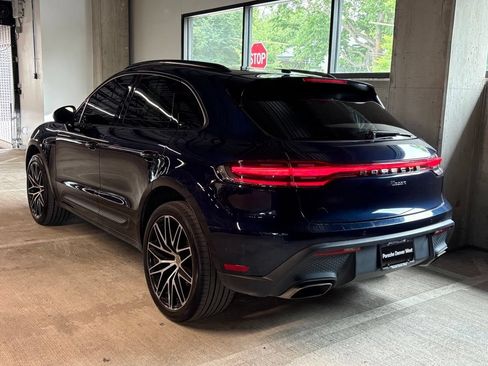 Used 2023 Porsche Macan Turbo AWD/4WD image 3