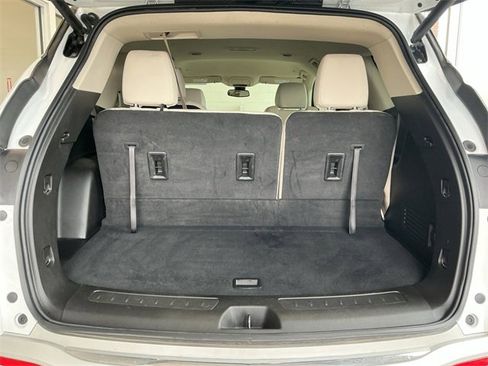 Used 2023 Buick Enclave Essence w/ Trailering Package, 5000 lbs. image 16