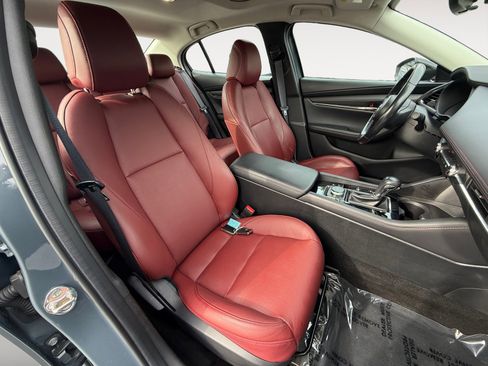 Used 2023 MAZDA MAZDA3 s image 19