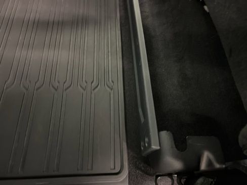 Certified 2023 Ford F150 XLT w/ Equipment Group 302A High image 33