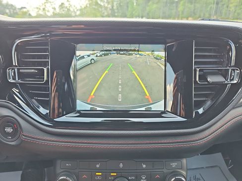 Used 2023 Dodge Durango GT RWD image 28