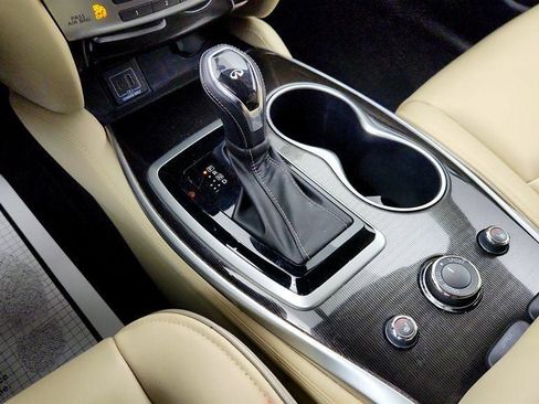 Used 2019 INFINITI QX60 Luxe image 17