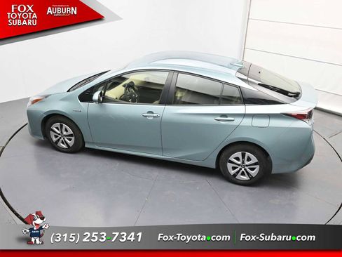 Used 2018 Toyota Prius Two image 29
