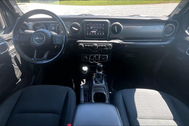 Used 2021 Jeep Gladiator Sport AWD/4WD image 13