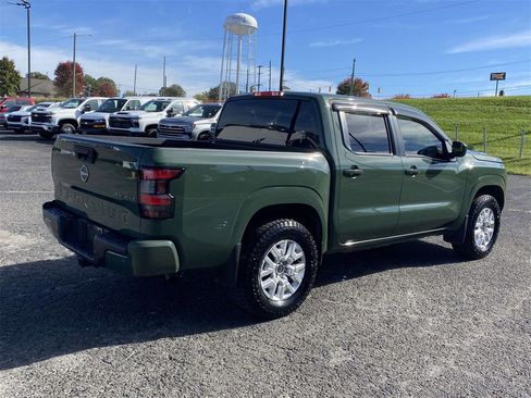 Used 2023 Nissan Frontier SV w/ Technology Package image 7