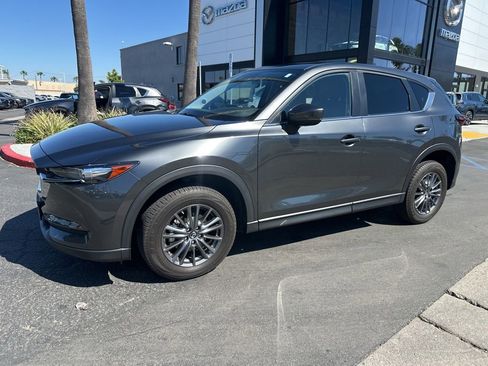 Used 2021 MAZDA CX-5 Touring w/ Touring Preferred SV Package image 4