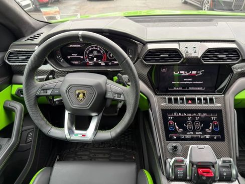 Used 2024 Lamborghini Urus S image 16