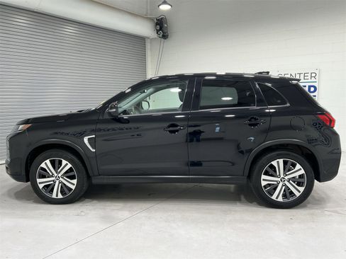 Used 2024 Mitsubishi Outlander Sport SE image 5