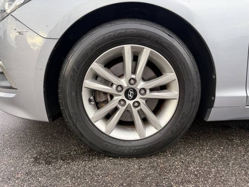 Used 2015 Hyundai Sonata SE FWD image 17