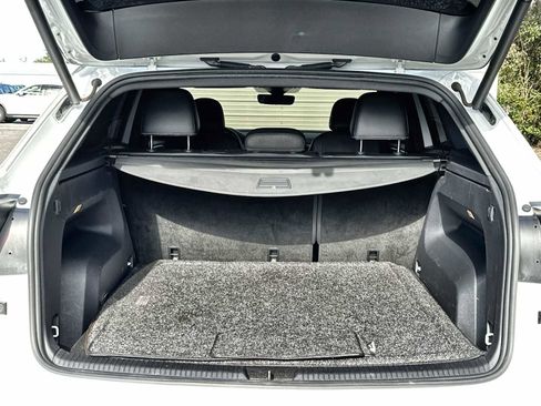 Used 2022 Volkswagen Atlas Cross Sport SEL Premium R-Line image 26