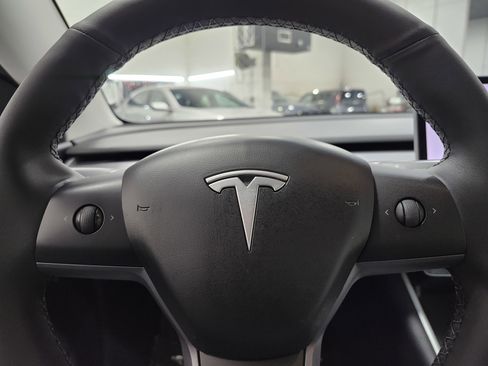 Used 2019 Tesla Model 3 Long Range image 29