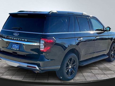 Certified 2024 Ford Expedition Limited image 5