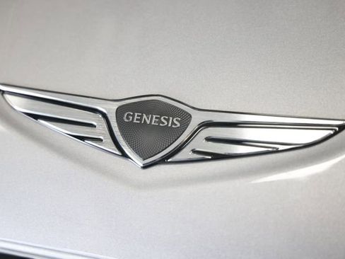 New 2026 Genesis GV70 2.5T Advanced w/ G1 Accessory Package image 4