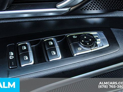 Used 2025 Kia Telluride S FWD image 39