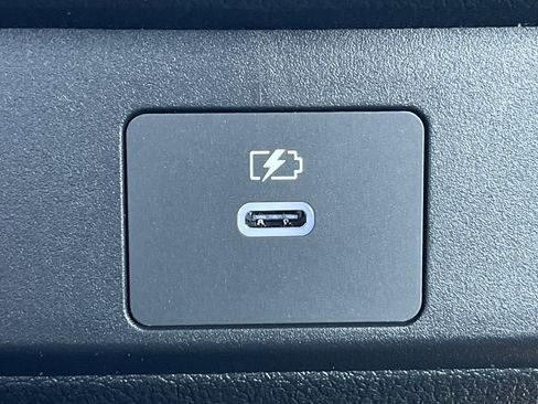 New 2026 Nissan Sentra SV w/ Floor Mat Package FWD image 31
