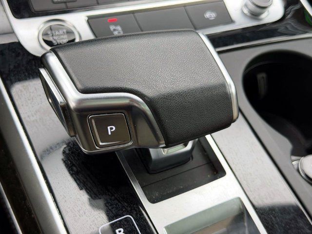 Used 2023 Audi Q7 3.0T Premium Plus w/ Premium Plus Package AWD/4WD image 32