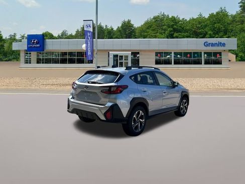 Used 2024 Subaru Crosstrek 2.0i Premium AWD/4WD image 7