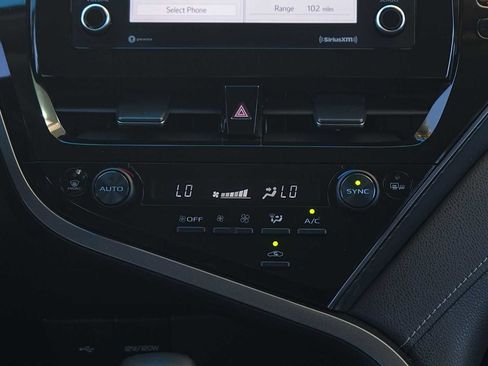 Used 2023 Toyota Camry SE w/ Convenience Package image 20