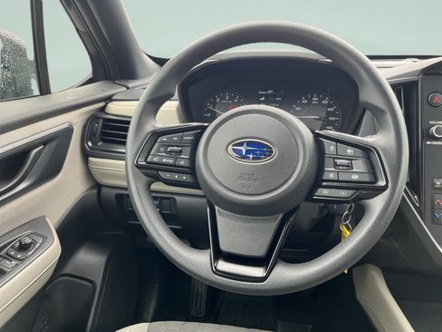 Used 2025 Subaru Forester AWD/4WD image 27