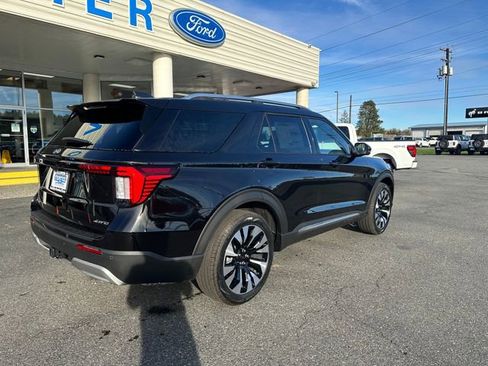New 2026 Ford Explorer Platinum w/ LUX Leather Package image 3