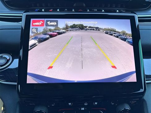 Used 2023 Jeep Grand Cherokee Trailhawk image 22