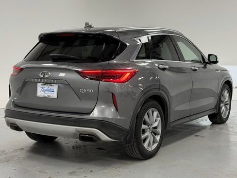 Used 2019 INFINITI QX50 Essential w/ Premium Heat Package image 4