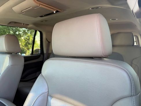 Used 2020 Chevrolet Tahoe LT RWD image 12