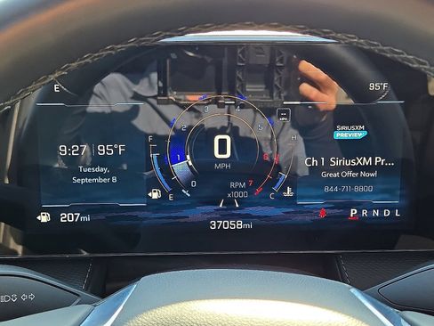 Used 2025 Chevrolet Equinox LT FWD image 25