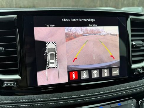 New 2026 Chrysler Pacifica Select image 6