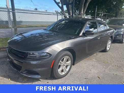 Used 2021 Dodge Charger SXT image 1