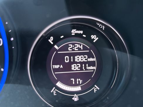 Used 2018 Honda HR-V LX image 9