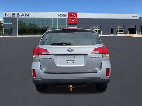 Used 2013 Subaru Outback 2.5i AWD/4WD image 4