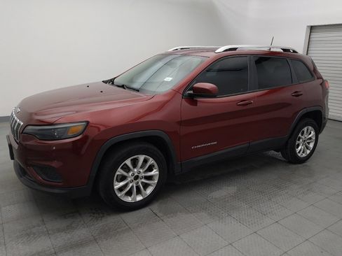 Used 2021 Jeep Cherokee Latitude image 2